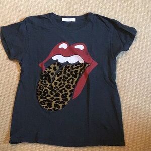 Daydreamer tee perfect condition. Size Xs runs large